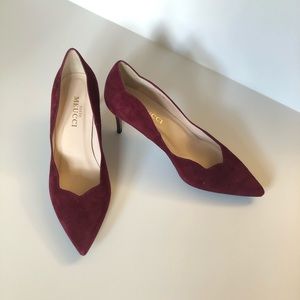 Sesto Meucci Scalloped suede mid-heel pumps